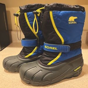 Sorel Flurry Kids Waterproof Snow boots shoes size 4